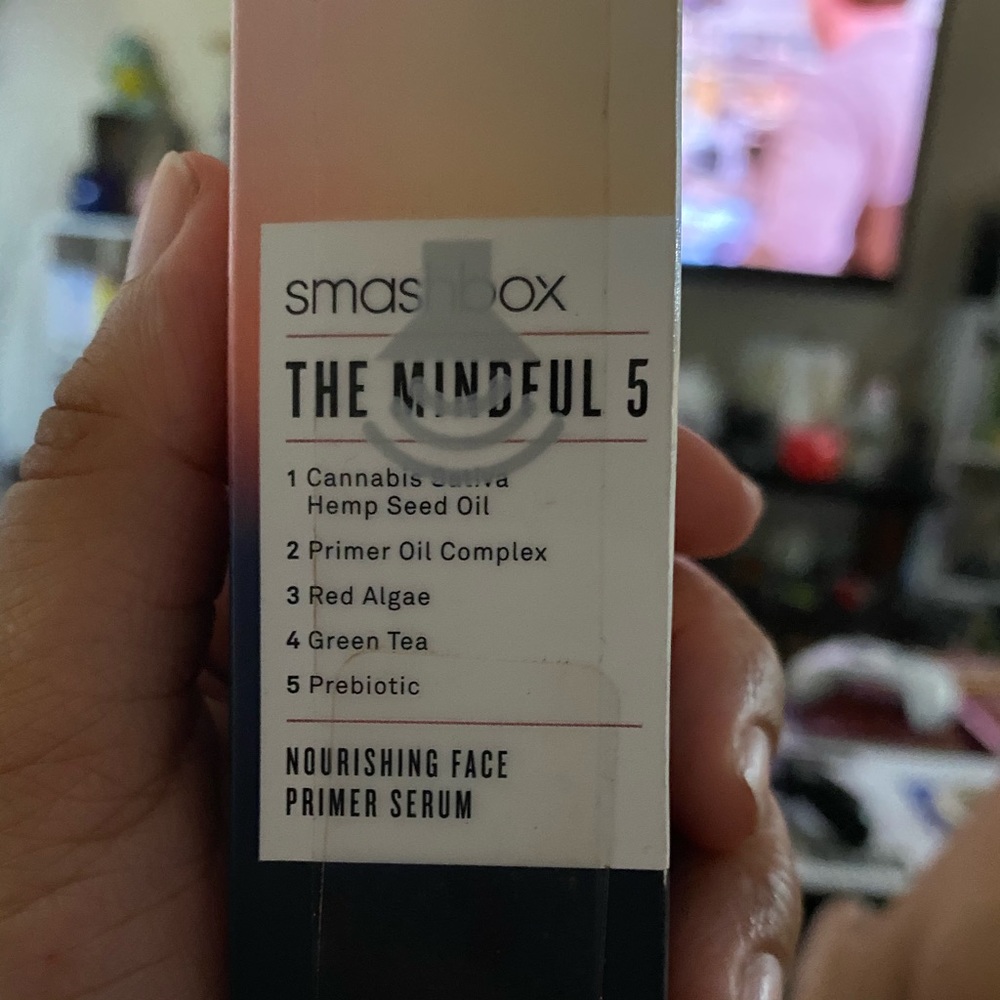 NWT Smash box primer